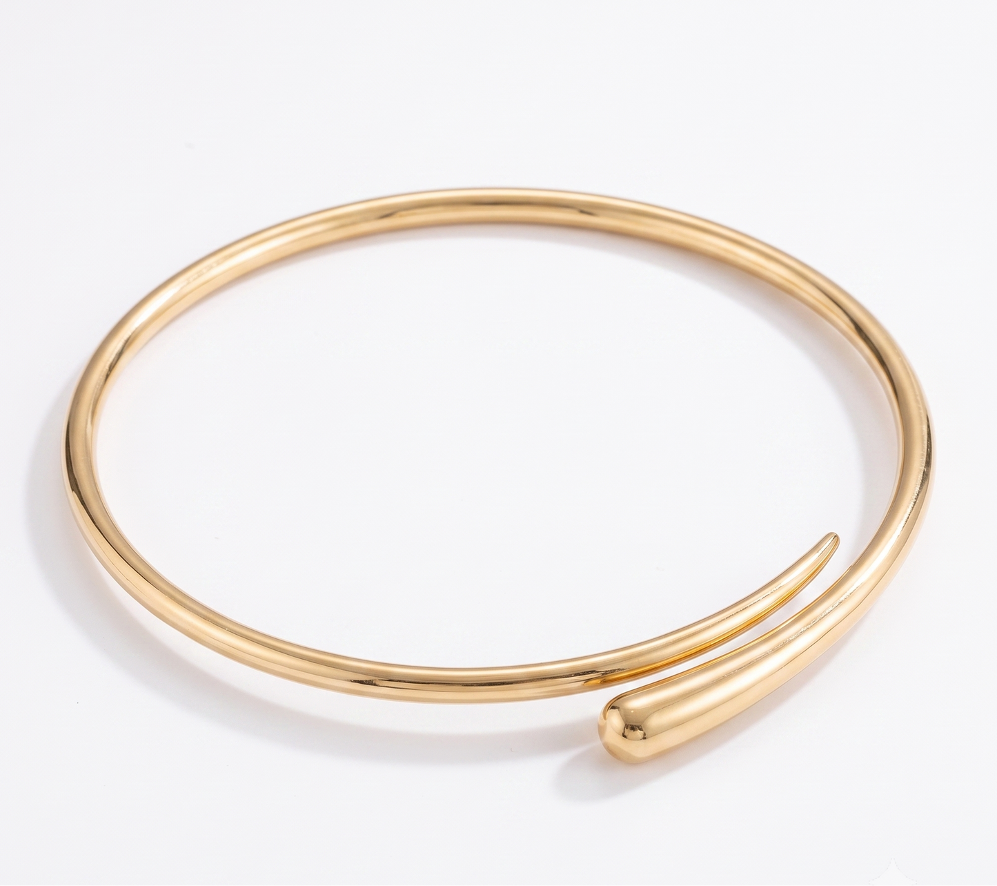 The Molten Curve Gold