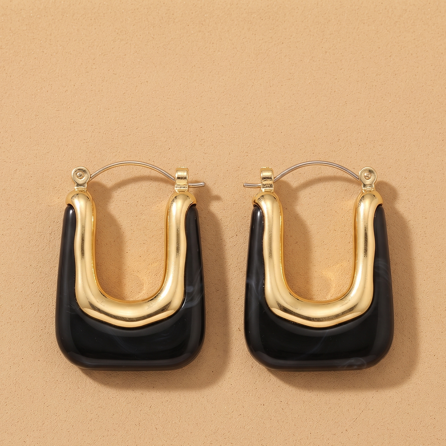 The Eddy Hoop Charcoal